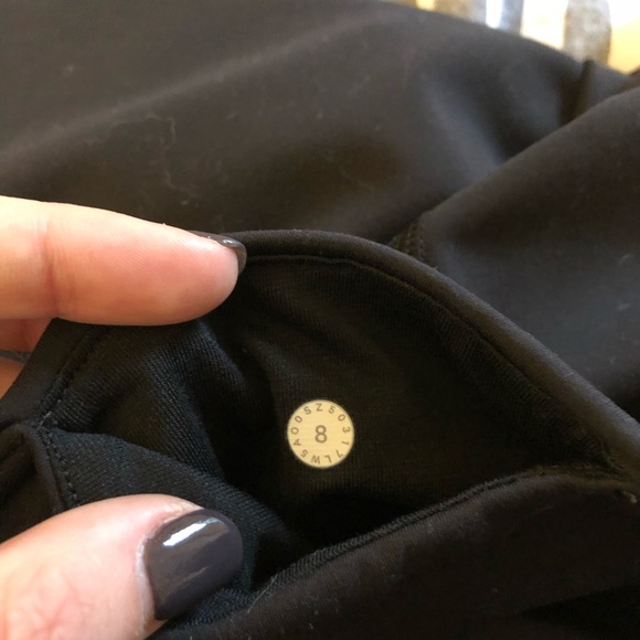 Lululemon leggings - Picture 6 of 6